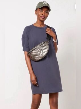 Evereve Meave Navy Dress size XS short sleeve